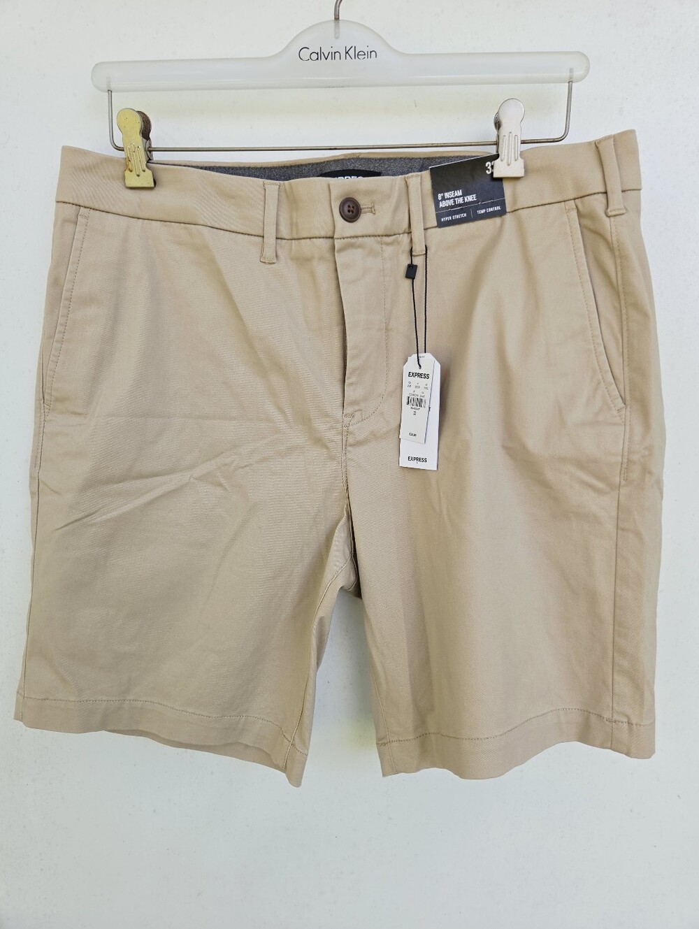 Express Khaki Temp Control 8" Inseam Above the Knee Hyper Stretch Shorts 33